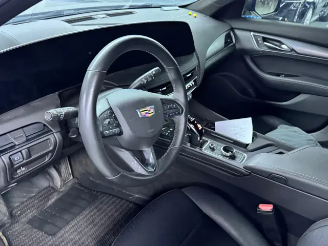 Cadillac CT5 — Фото автомобиля 2