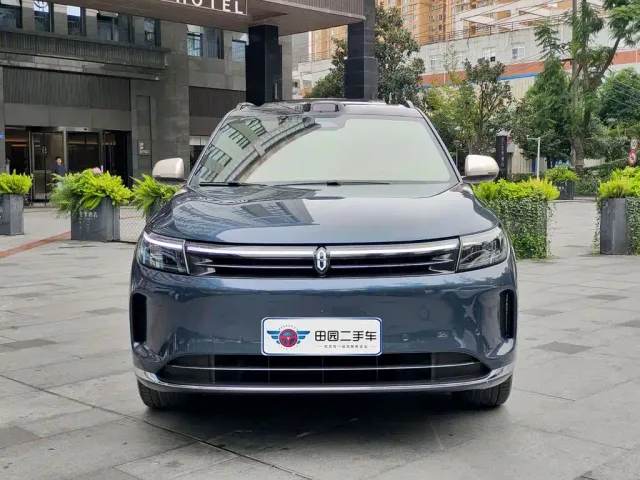 Aito M7 — Фото автомобиля 2
