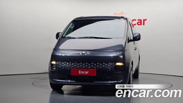 Hyundai Staria — Фото автомобиля 3