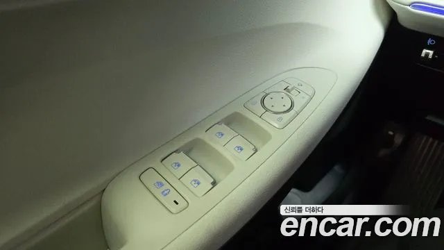 Hyundai Grandeur (New) Hybrid — Фото автомобиля 28