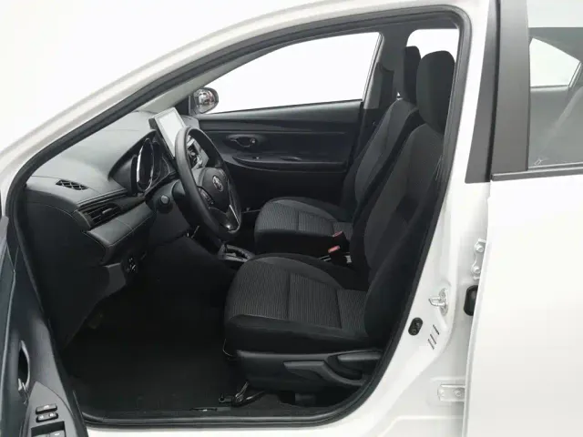 Toyota Vios — Фото автомобиля 10