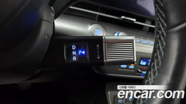 Hyundai Kona — Фото автомобиля 12