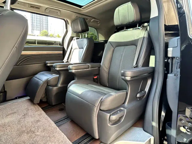 GAC Trumpchi M8 — Фото автомобиля 9