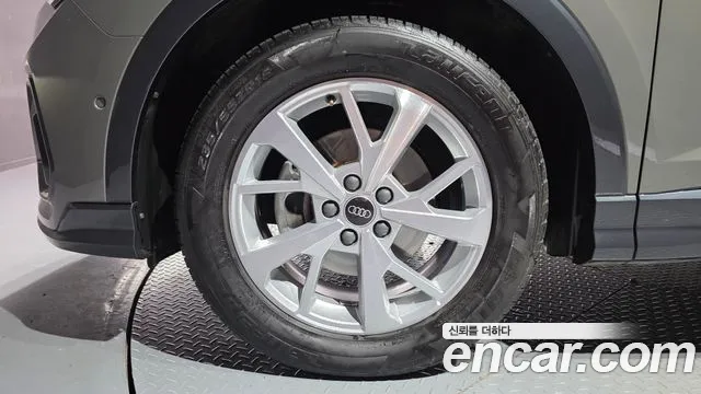 Audi Q3 35 TDI Sportback — Фото автомобиля 5