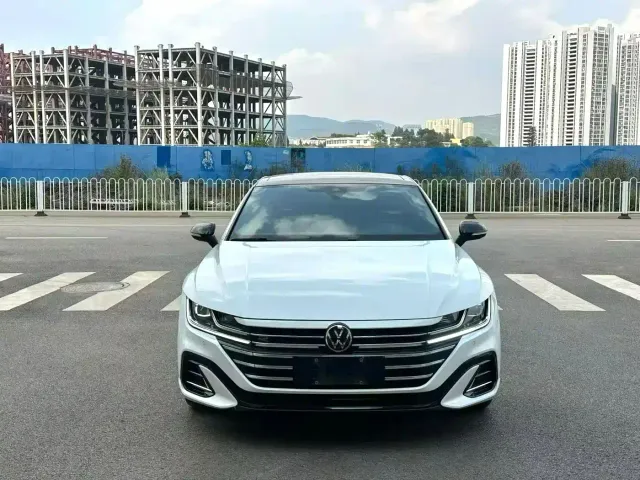 Volkswagen CC — Фото автомобиля 2