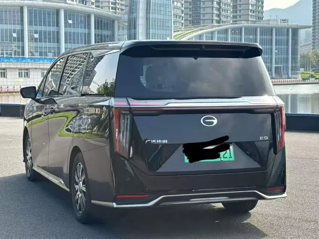 GAC Trumpchi E9 — Фото автомобиля 7