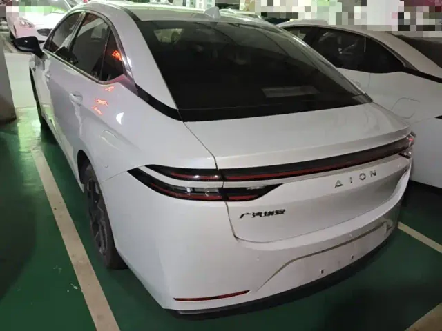GAC Aion S Plus — Фото автомобиля 5