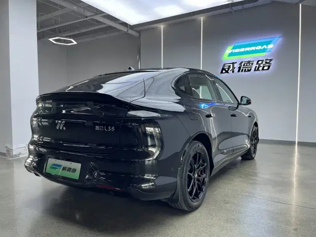 IM Motors LS6 — Фото автомобиля 6