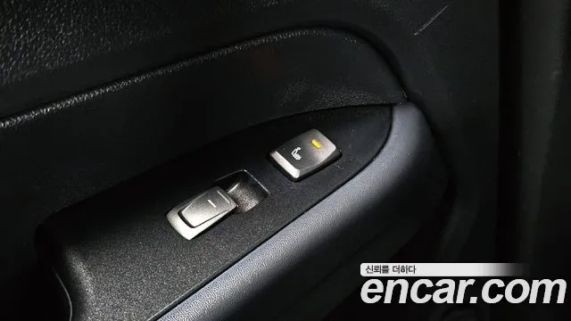 KG_Mobility_Ssangyong Rexton Новый Rexton Sport Дизель 2.2 4WD — Фото автомобиля 20
