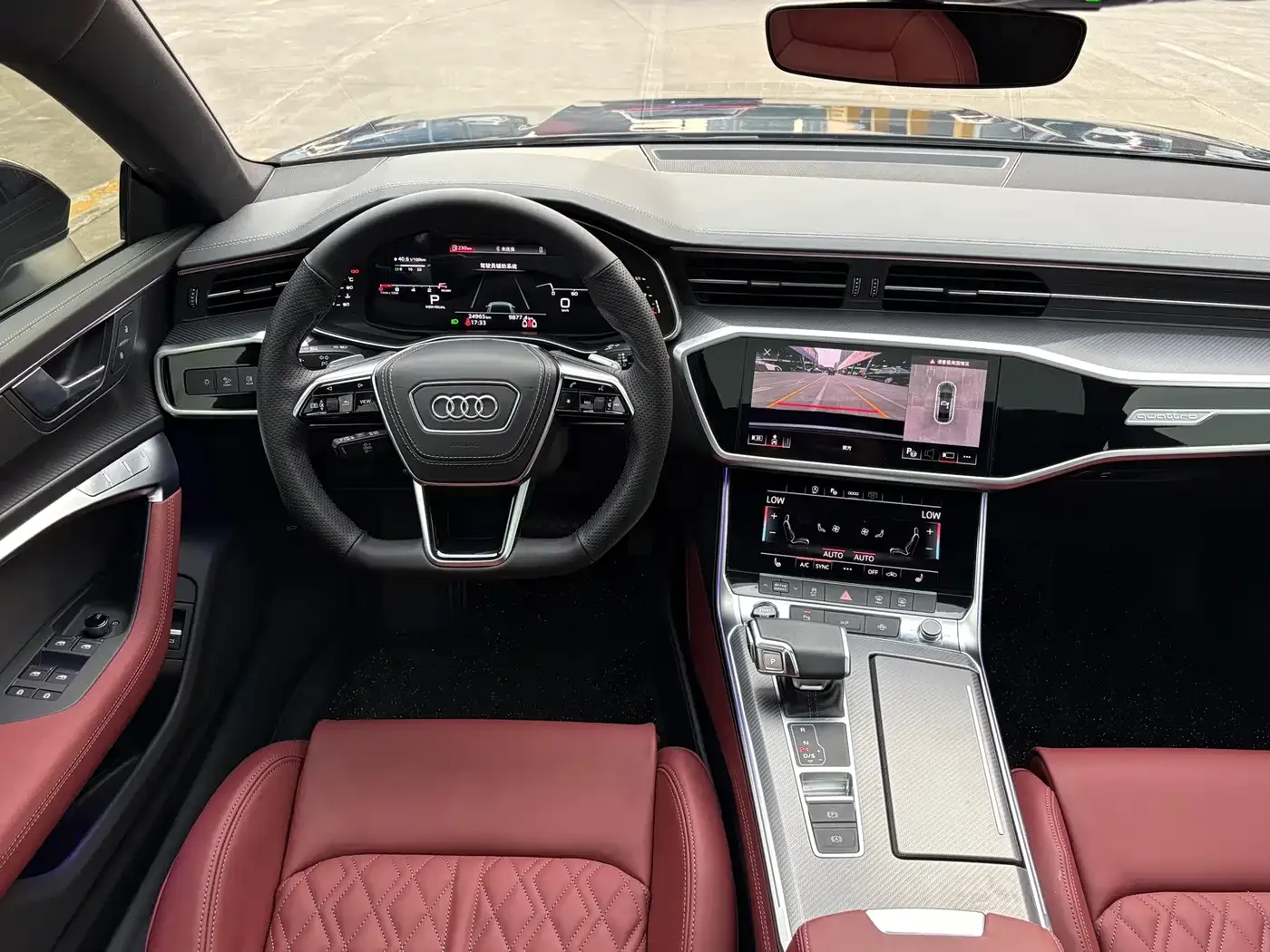 Audi Audi A7L 2024 45 TFSI quattro Black Warrior Edition — Фото автомобиля 6