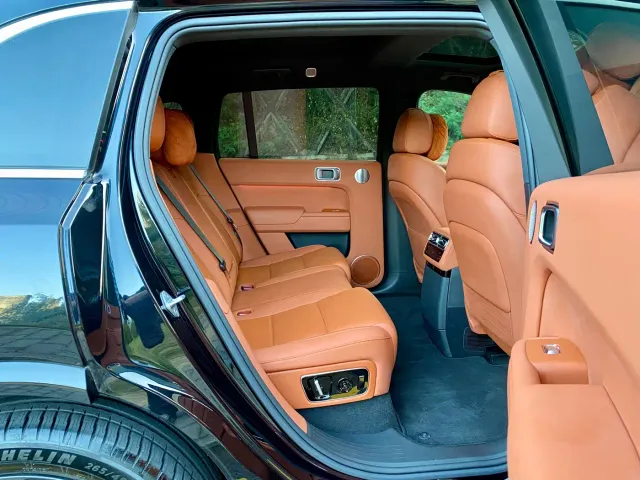 Li Auto L7 — Фото автомобиля 12