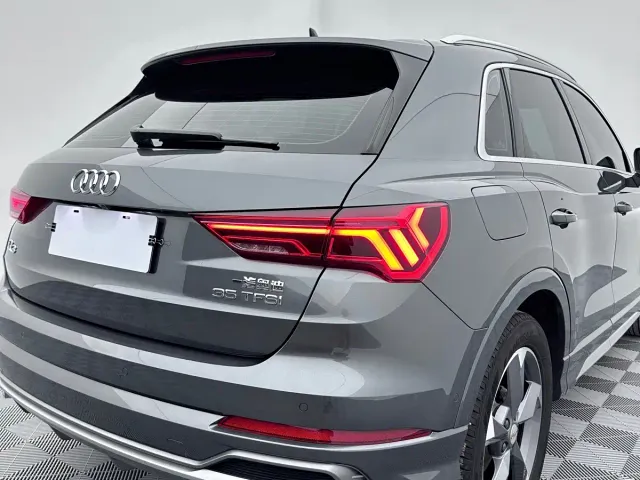 Audi Q3 — Фото автомобиля 9