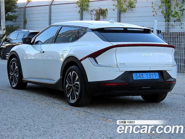 Kia EV6 — Фото автомобиля 3
