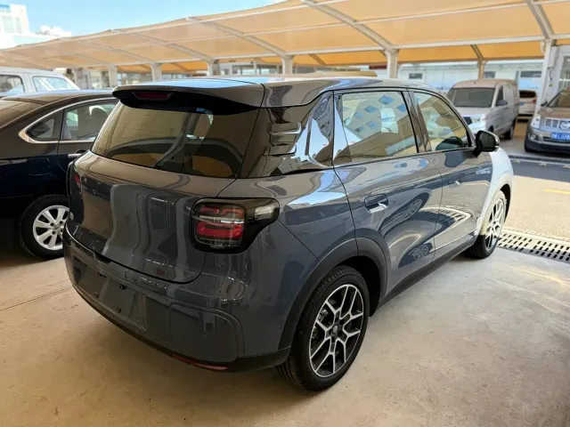 Leapmotor A10 — Фото автомобиля 18