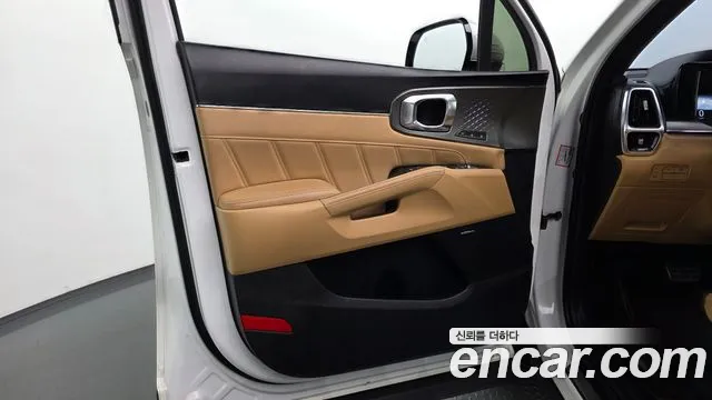 Kia Sorento Sorento 4-е поколение Дизель 2.2 4WD — Фото автомобиля 19
