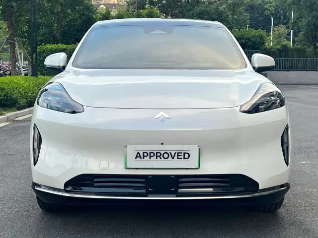 GAC Hyptec HT — Фото автомобиля 2
