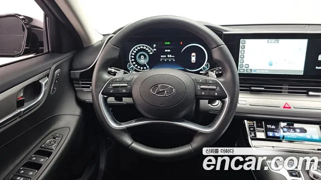 Hyundai Grandeur Новый Grandeur IG — Фото автомобиля 12
