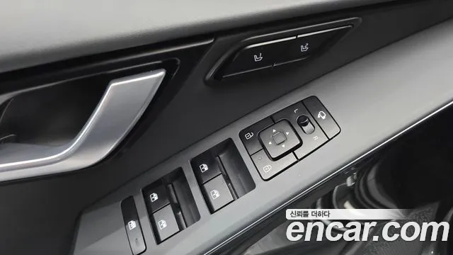 Kia Niro Niro (New) — Фото автомобиля 29