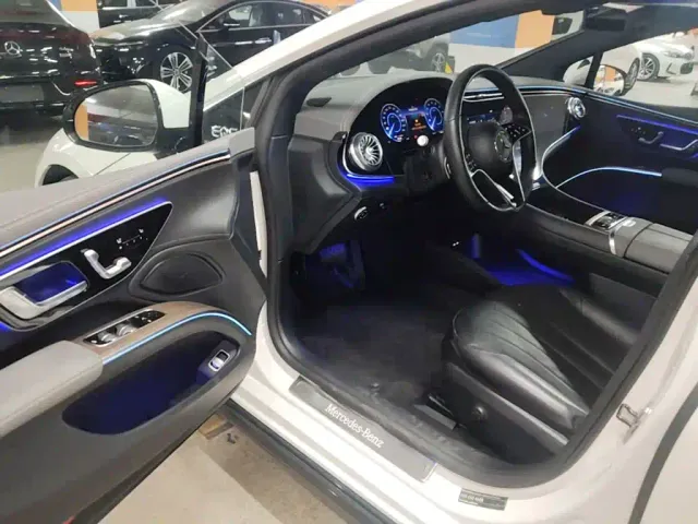 Mercedes-Benz EQS — Фото автомобиля 20