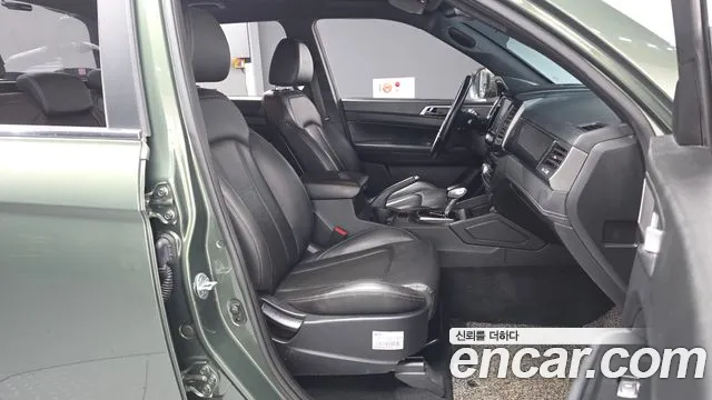 KG_Mobility_Ssangyong Rexton Новый Rexton Sport Дизель 2.2 2WD — Фото автомобиля 11