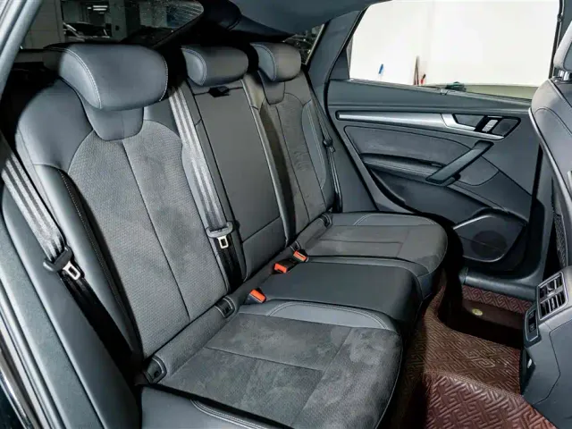 Audi Q5L Sportback — Фото автомобиля 23