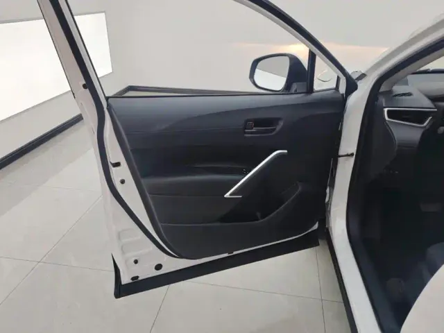 Toyota Corolla Cross — Фото автомобиля 7