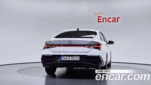 Hyundai AVANTE Новый Avante (CN7) — Фото автомобиля 4