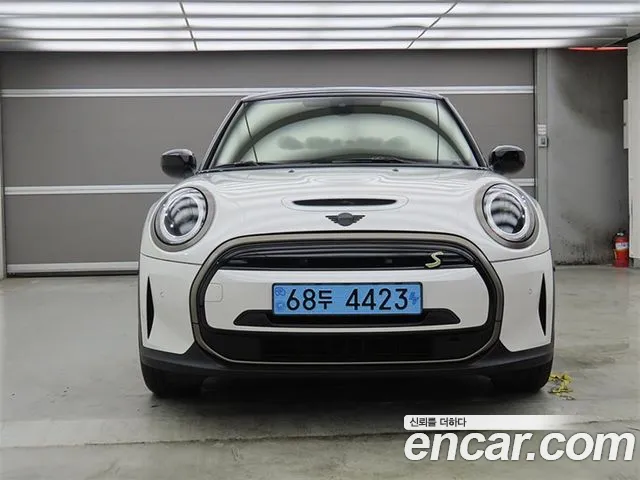 MINI Cooper Cooper Electric — Фото автомобиля 2