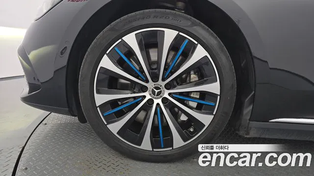 Mercedes-Benz EQE V295 — Фото автомобиля 5