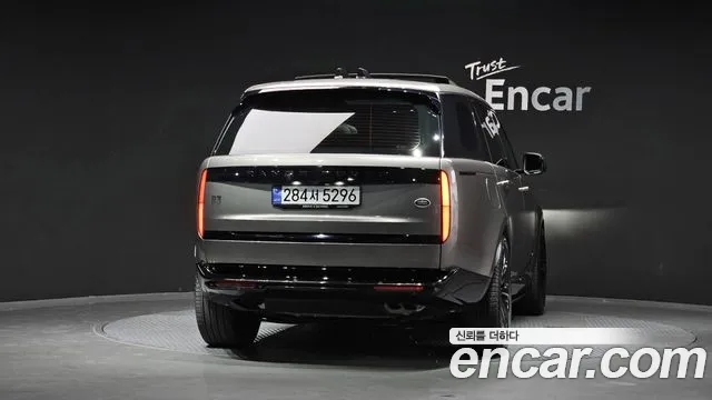 Land Rover Range Rover — Фото автомобиля 4