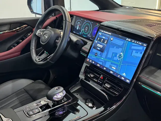 GAC Trumpchi M8 — Фото автомобиля 11