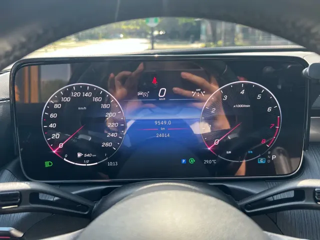 Mercedes-Benz C-Class — Фото автомобиля 10