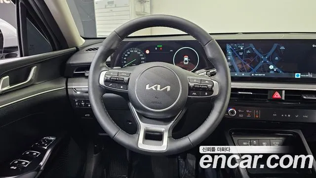 Kia K5 Generation 3 — Фото автомобиля 19