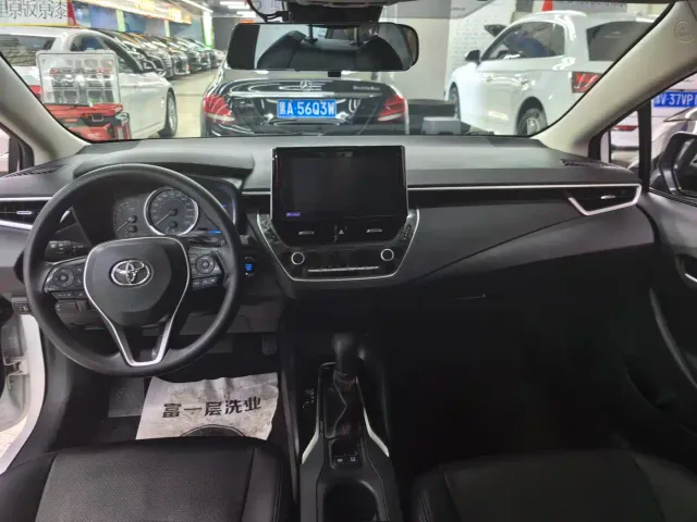 Toyota Corolla — Фото автомобиля 14
