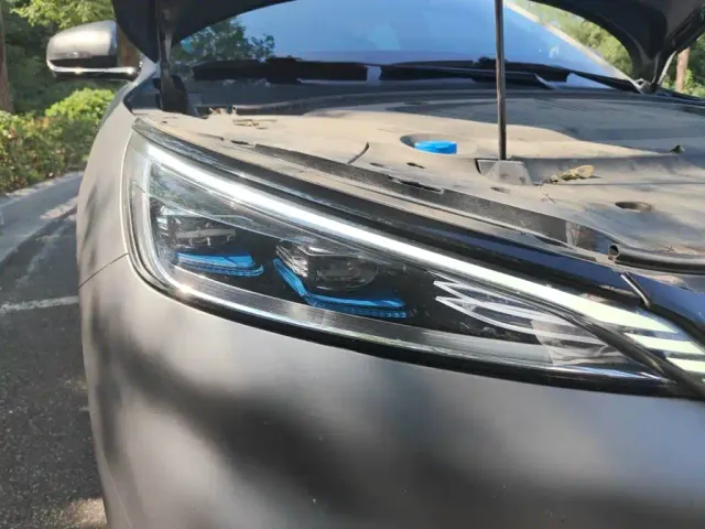 BYD Yuan PLUS — Фото автомобиля 24