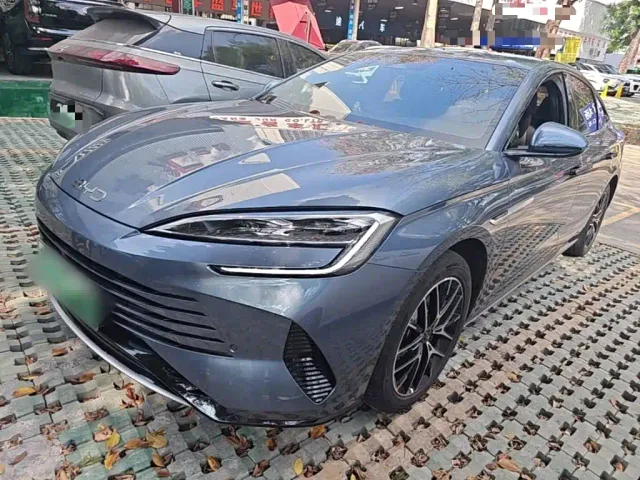 Фотография автомобиля — BYD Seal 07 DM-i