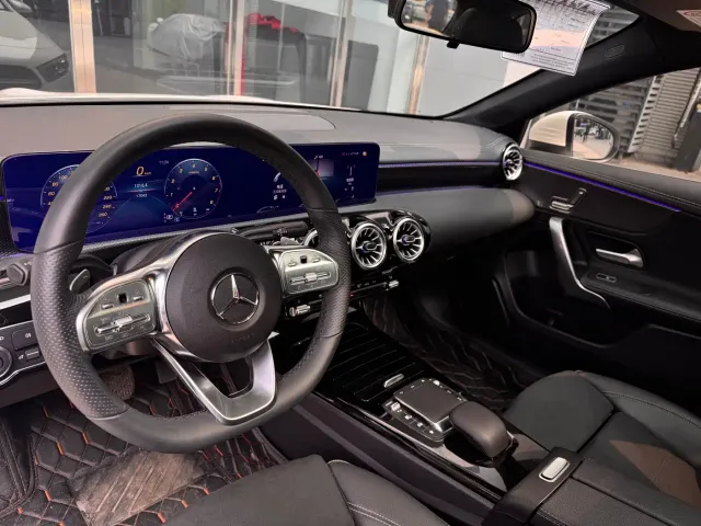Mercedes-Benz A-Class — Фото автомобиля 13