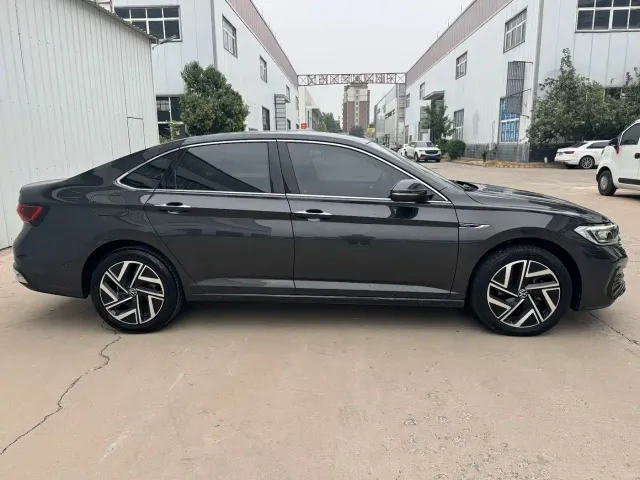 Volkswagen Sagitar — Фото автомобиля 4