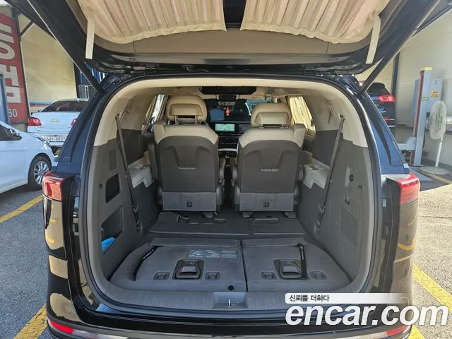 Kia Carnival 4th Gen — Фото автомобиля 8