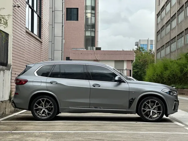 BMW X5 — Фото автомобиля 25