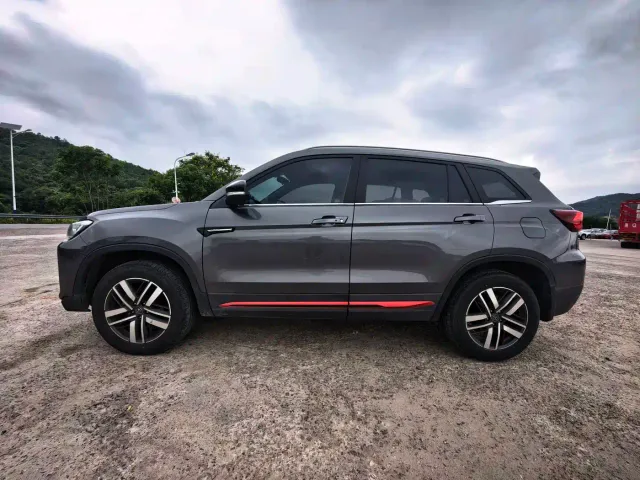 Changan CS75 — Фото автомобиля 4