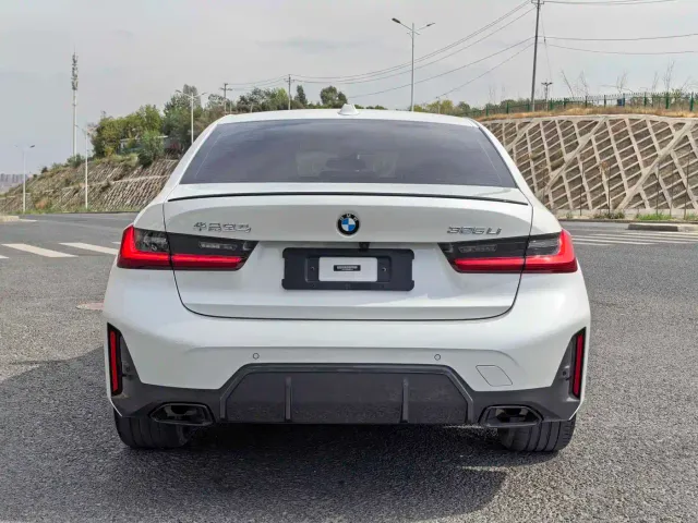 BMW 3 Series — Фото автомобиля 5