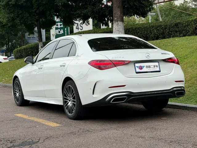 Mercedes-Benz C-Class — Фото автомобиля 4