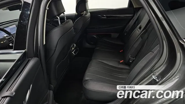 Genesis G80 RG3 — Фото автомобиля 11