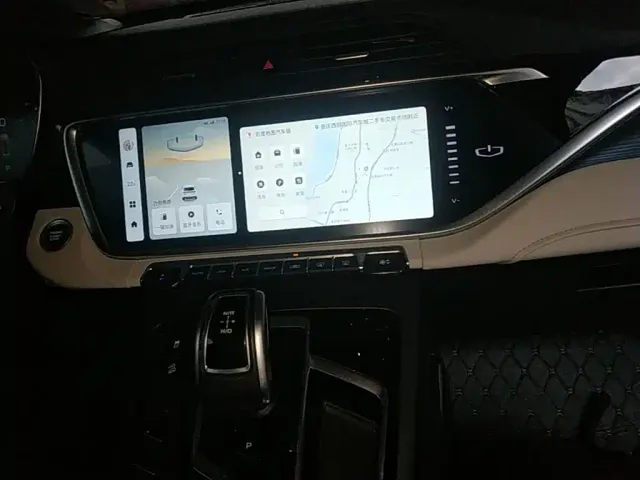 Geely Boyue — Фото автомобиля 12