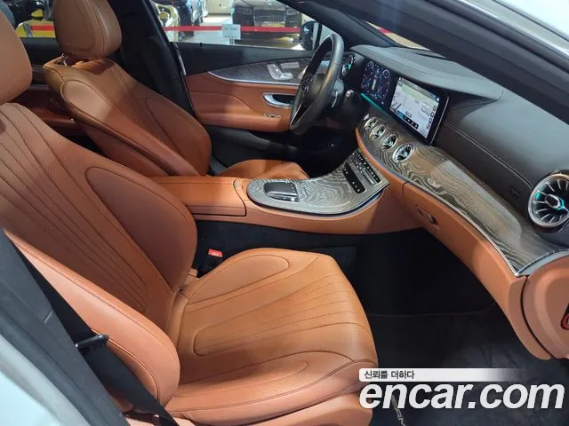 Mercedes-Benz CLS-Class — Фото автомобиля 17