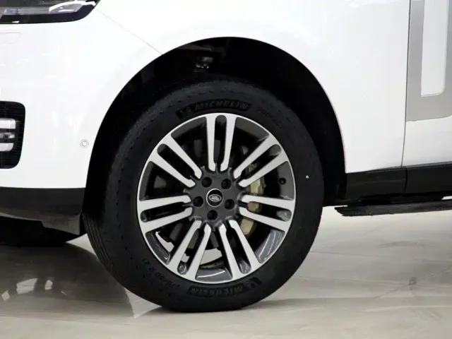 Land Rover Range Rover — Фото автомобиля 27