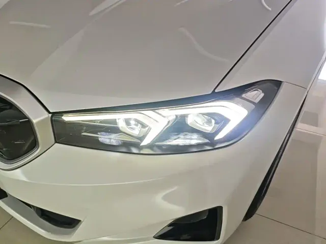 BMW i3 — Фото автомобиля 23