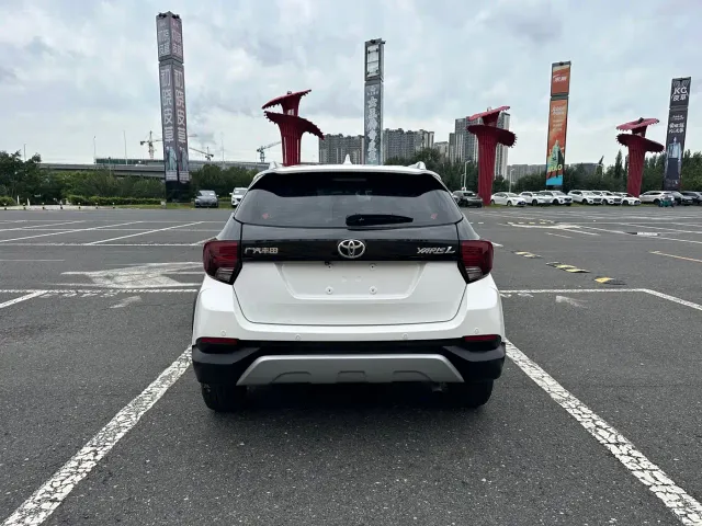 Toyota YARiS L Zhi Xuan — Фото автомобиля 7