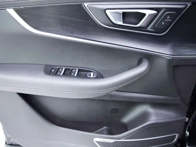 Chery Tiggo 8 — Фото автомобиля 8